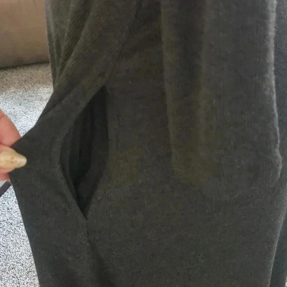 Knit Wrap Dress Gray Minimalist Career Office Slip-On Pockets Soft Stretch Midi - Picture 7 of 10